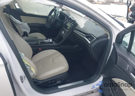 2017 Ford Fusion Energi Titanium from USA, damaged, VIN 3FA6P0SU4HR380502